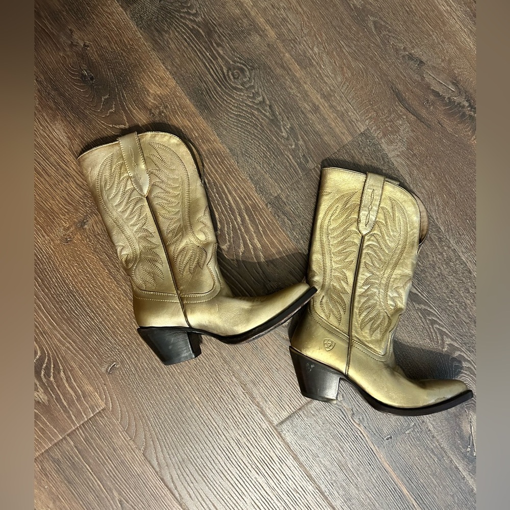 Ariat Gold Western Cowboy Boots
